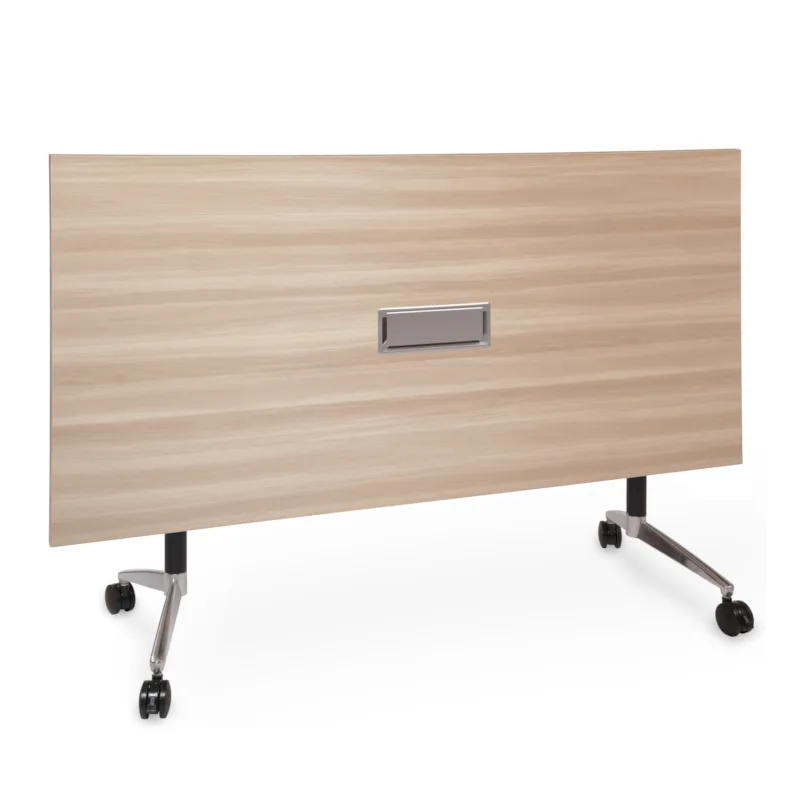 Rolls Foldable Table